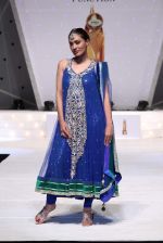 Model walk the ramp for Archana Kocchar and other designer showcase Summer Brides at SRETPC show on 3rd March 2012 (102).JPG